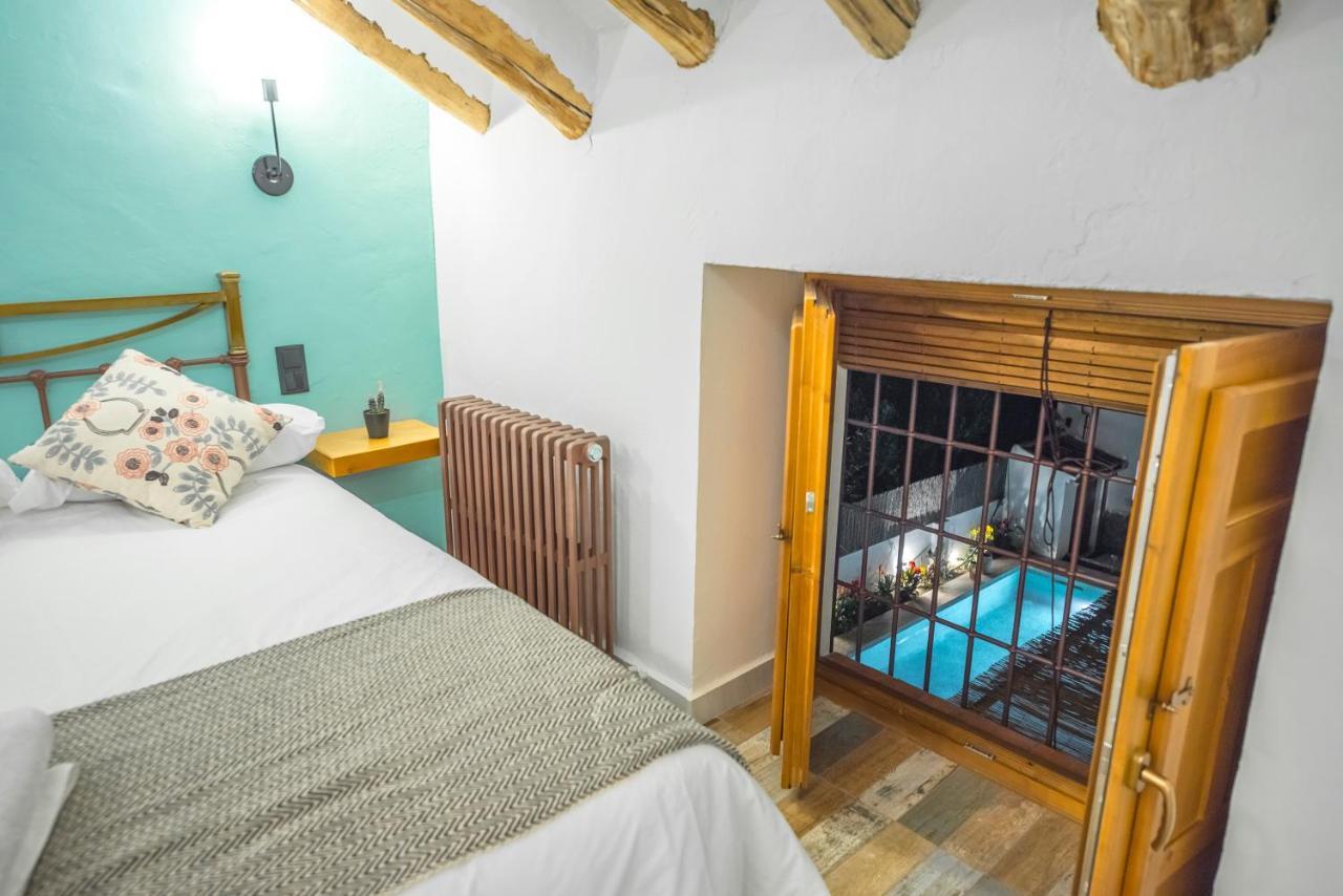 Hotel Manuel De La Capilla à Arbuniel Extérieur photo