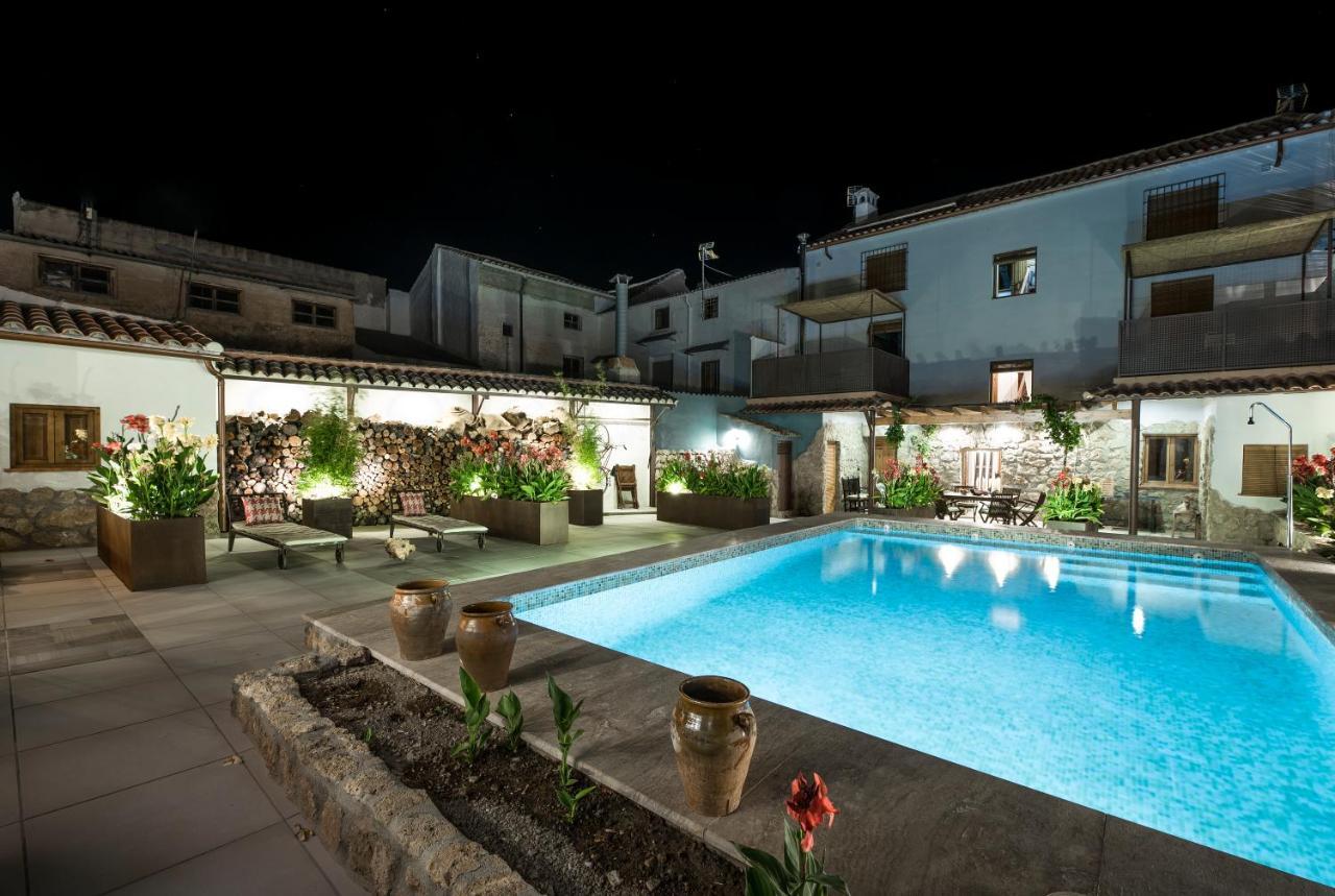 Hotel Manuel De La Capilla à Arbuniel Extérieur photo