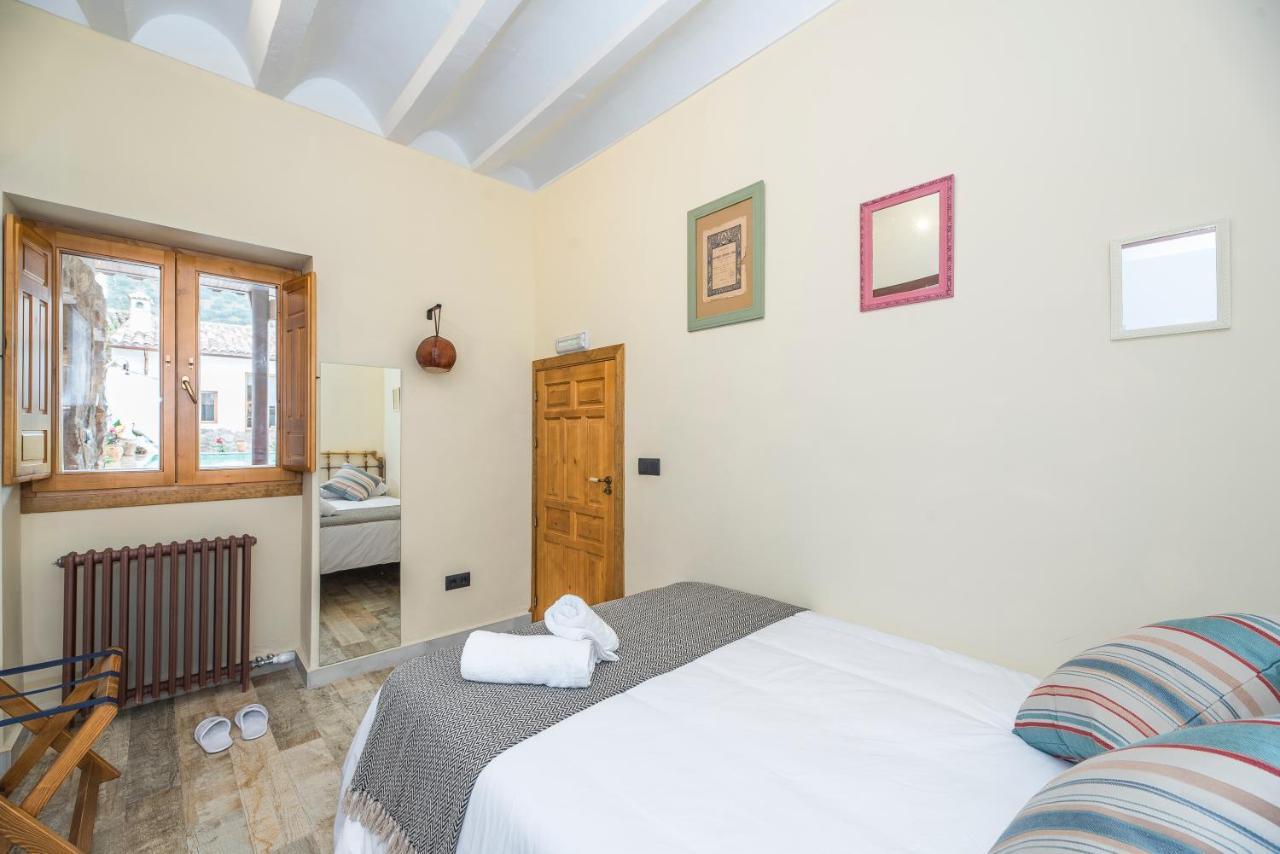 Hotel Manuel De La Capilla à Arbuniel Extérieur photo